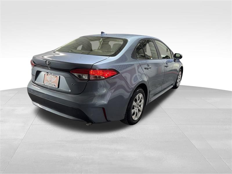Toyota Corolla LE 2022
