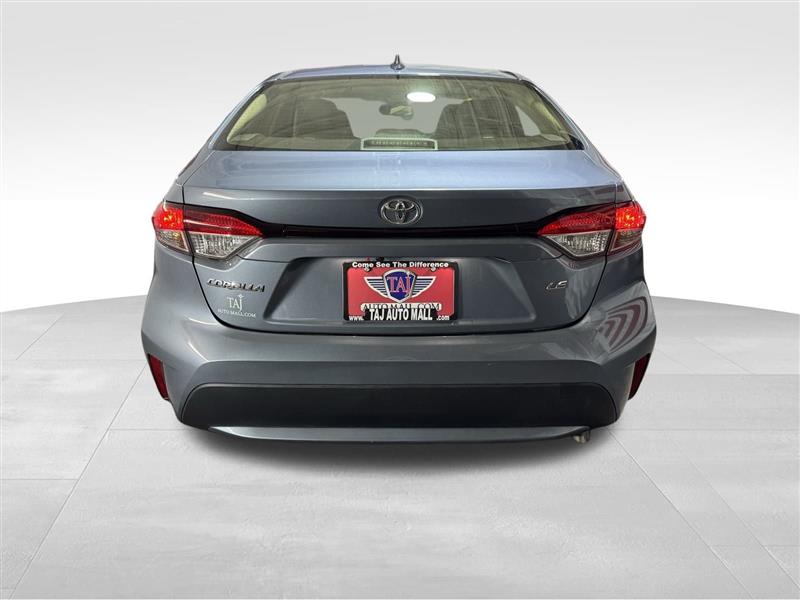 Toyota Corolla LE 2022