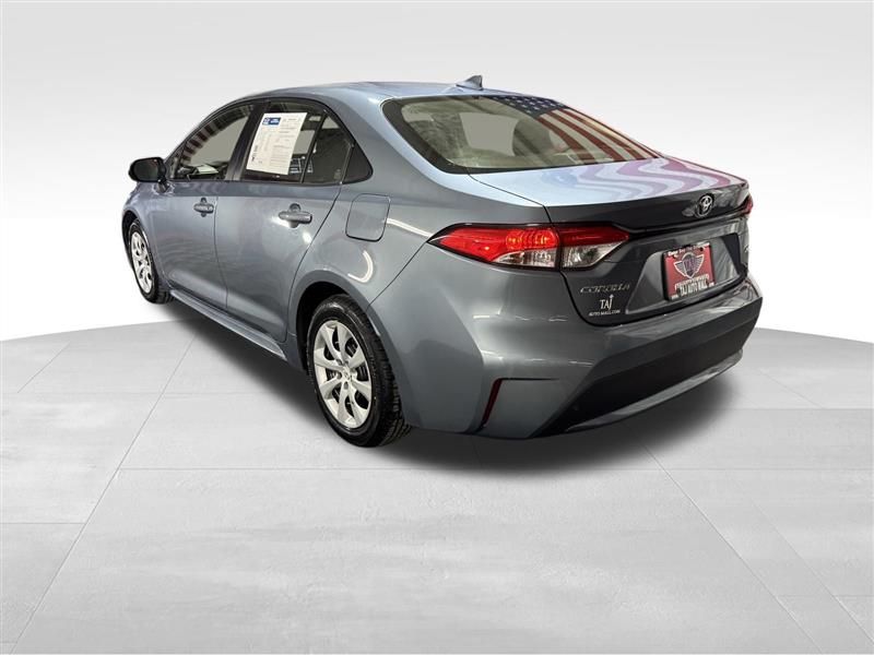 Toyota Corolla LE 2022