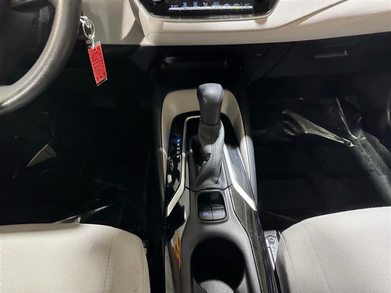 Toyota Corolla LE 2022