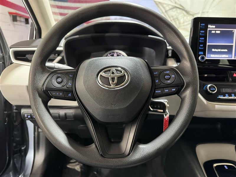 Toyota Corolla LE 2022