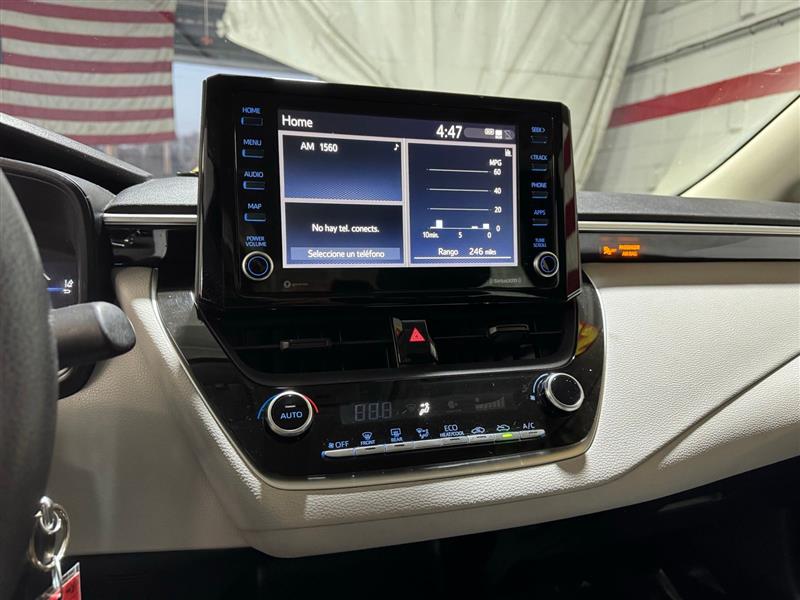 Toyota Corolla LE 2022