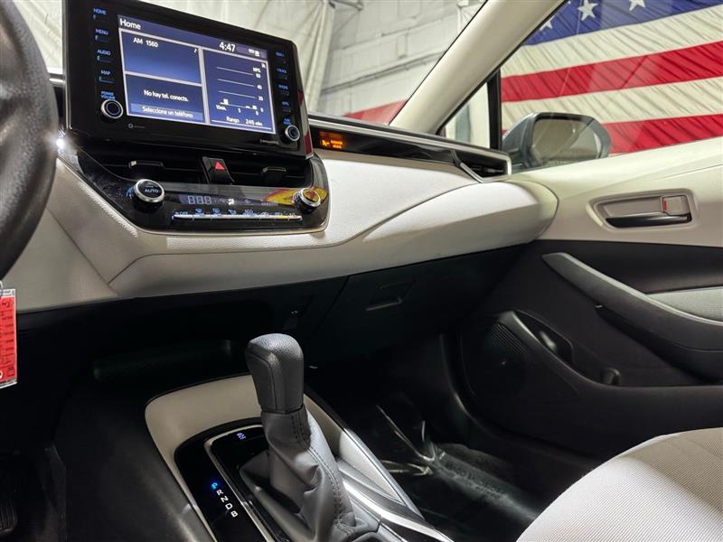 Toyota Corolla LE 2022