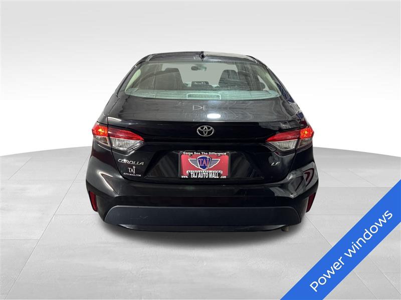 Toyota Corolla LE 2021
