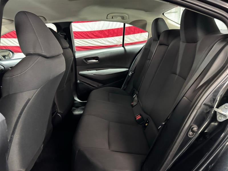 Toyota Corolla LE 2021