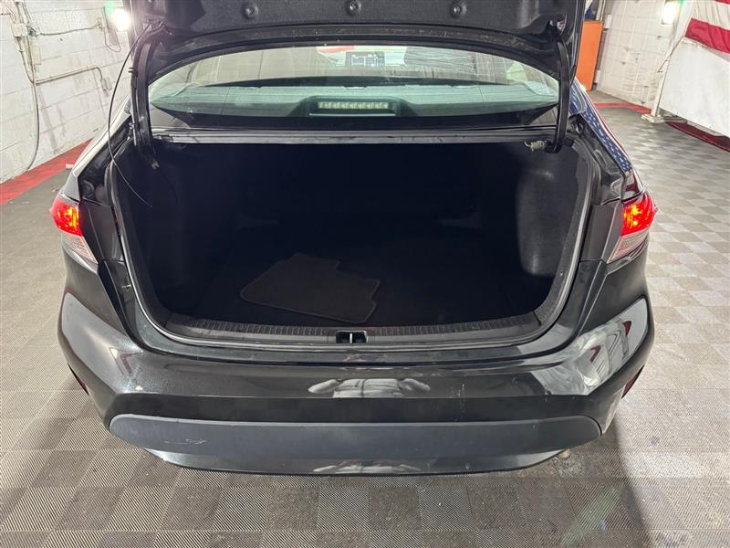 Toyota Corolla LE 2021