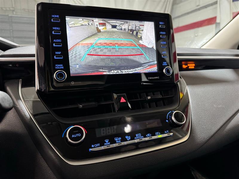 Toyota Corolla LE 2021