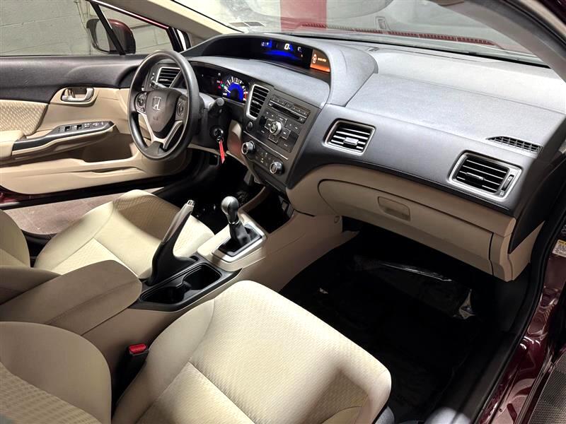 Honda Civic LX Sedan 5-Speed MT 2014