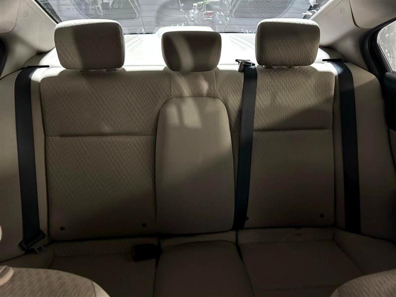 Honda Civic LX Sedan 5-Speed MT 2014