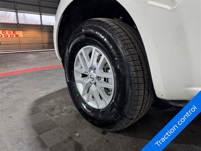 Nissan Frontier SL Crew Cab 5AT 4WD 2017