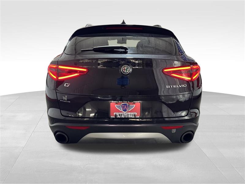 Alfa Romeo Stelvio Ti Sport 2018