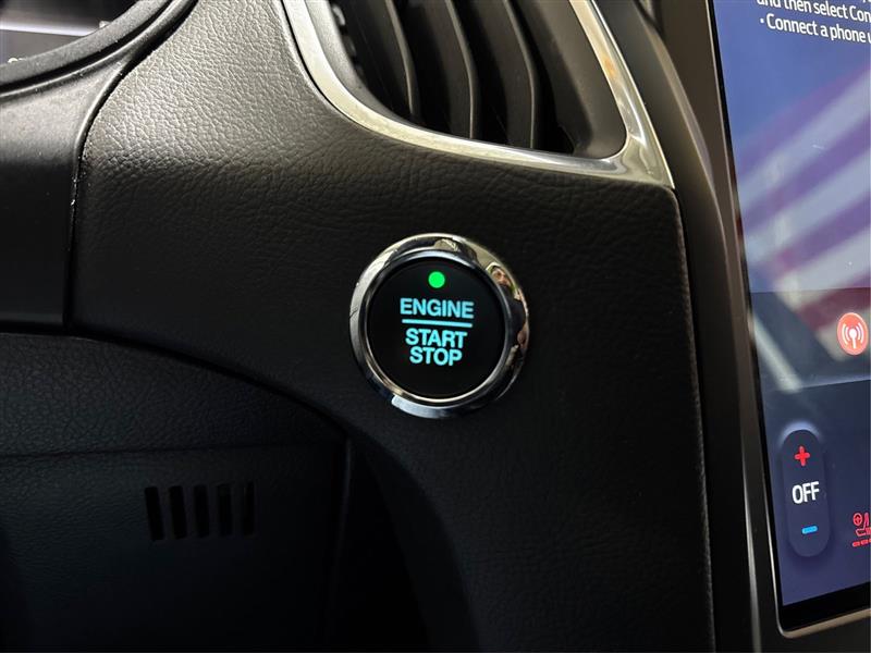 Ford Edge Titanium AWD 2022