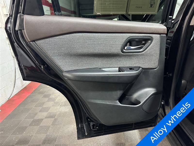 Nissan Rogue SV AWD 2021