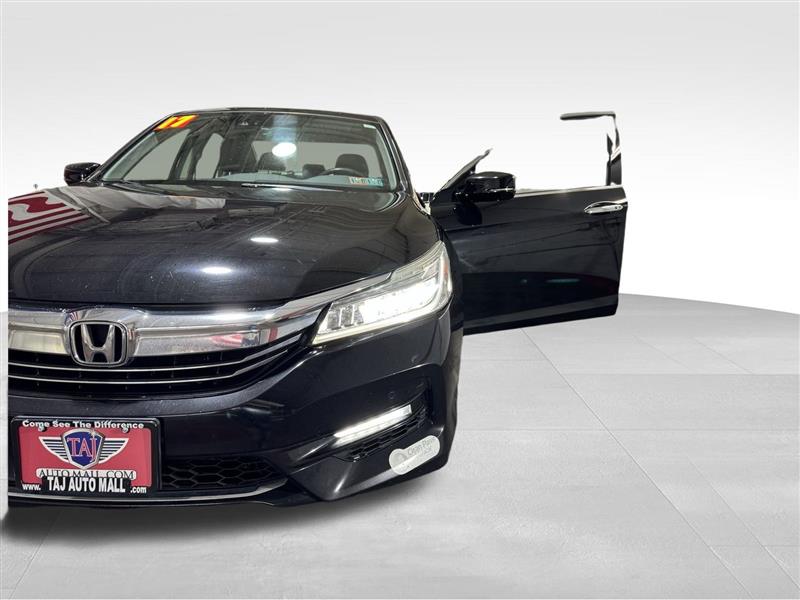 Honda Accord Hybrid Touring 2017
