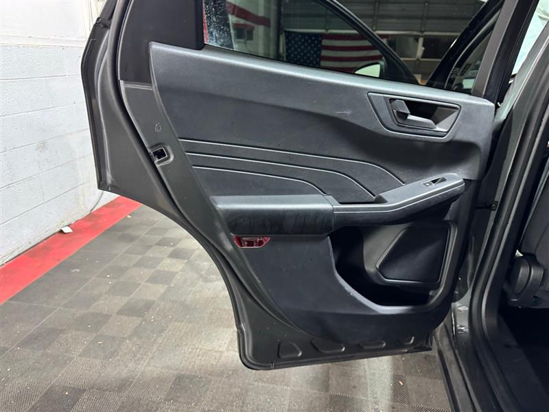 Ford Escape SE AWD 2022