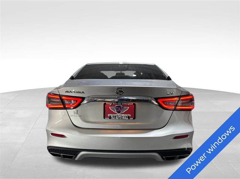 Nissan Maxima 3.5 SV 2019