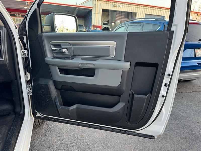 RAM 1500 Classic Tradesman Regular Cab LWB 4WD 2019
