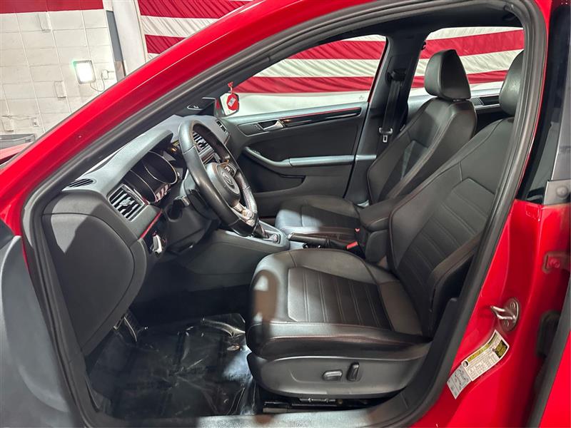 Volkswagen Jetta 2.0T GLI 6A 2017