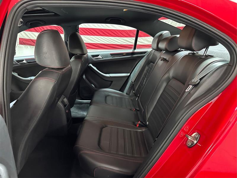 Volkswagen Jetta 2.0T GLI 6A 2017