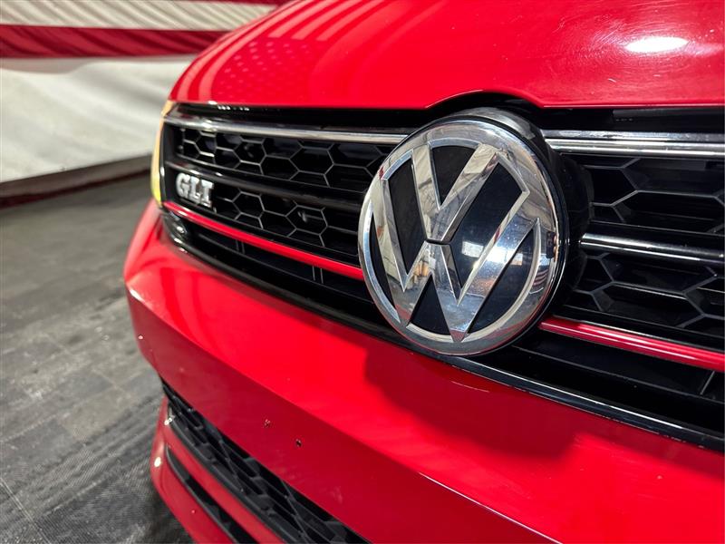 Volkswagen Jetta 2.0T GLI 6A 2017