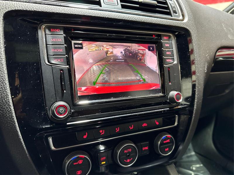 Volkswagen Jetta 2.0T GLI 6A 2017