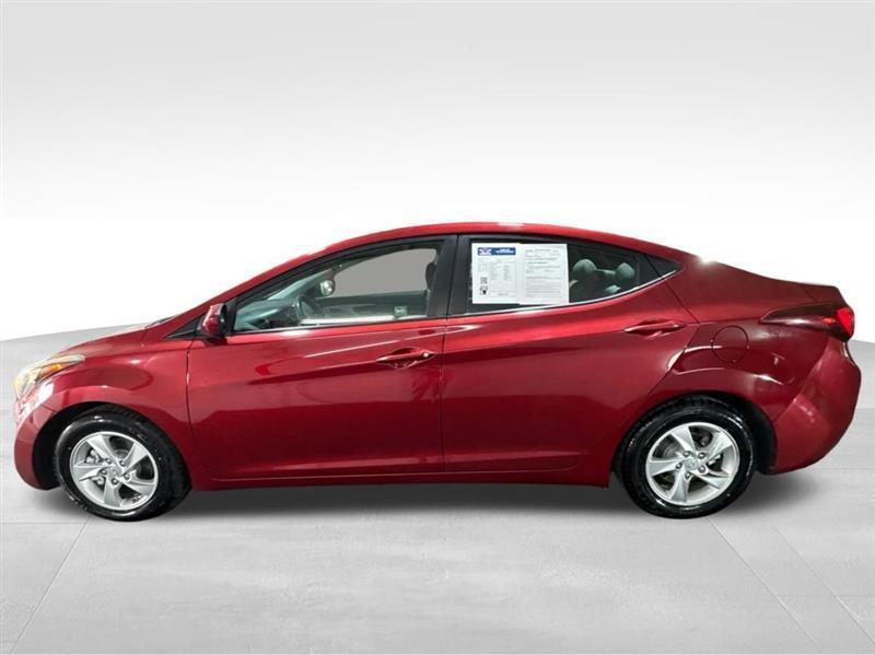 Hyundai Elantra SE 6AT 2015