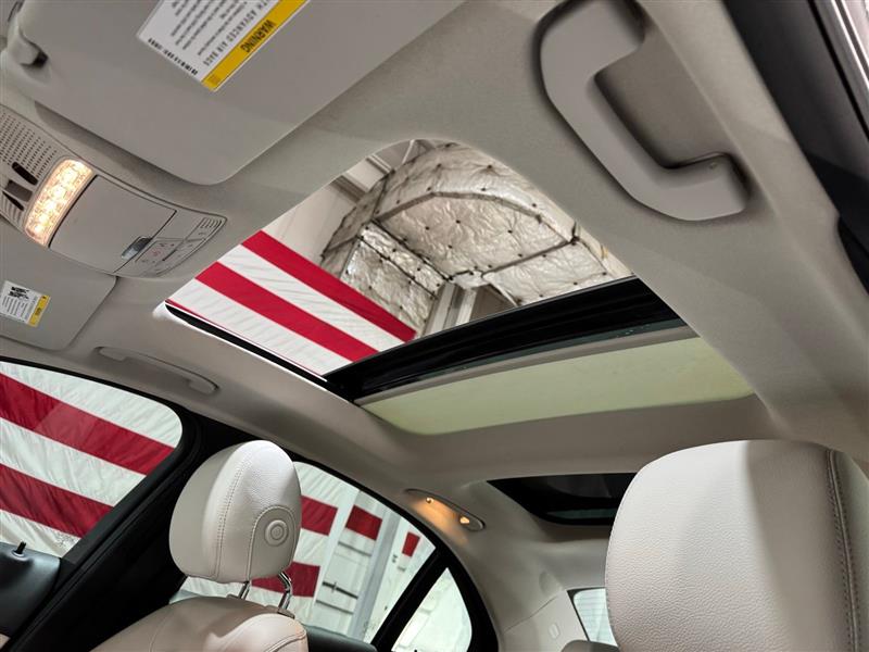 Mercedes-Benz C-Class C300 4MATIC Sedan 2016