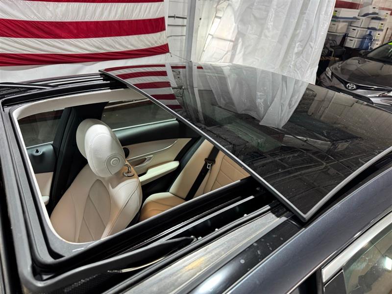 Mercedes-Benz C-Class C300 4MATIC Sedan 2016