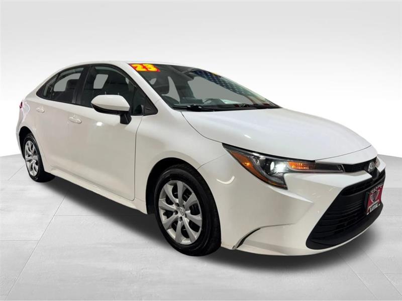 Toyota Corolla LE 2023