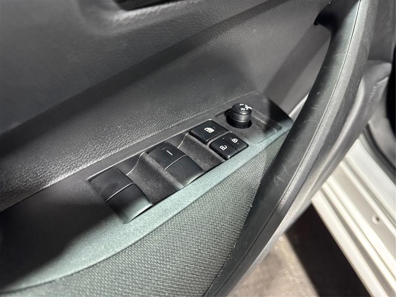 Toyota Corolla LE 2023