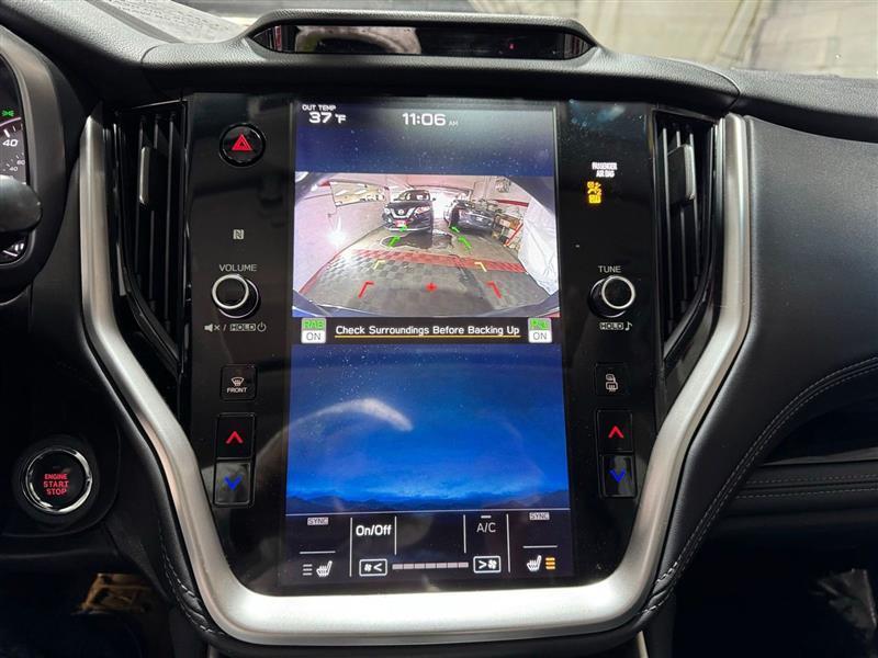 Subaru Legacy Limited 2022