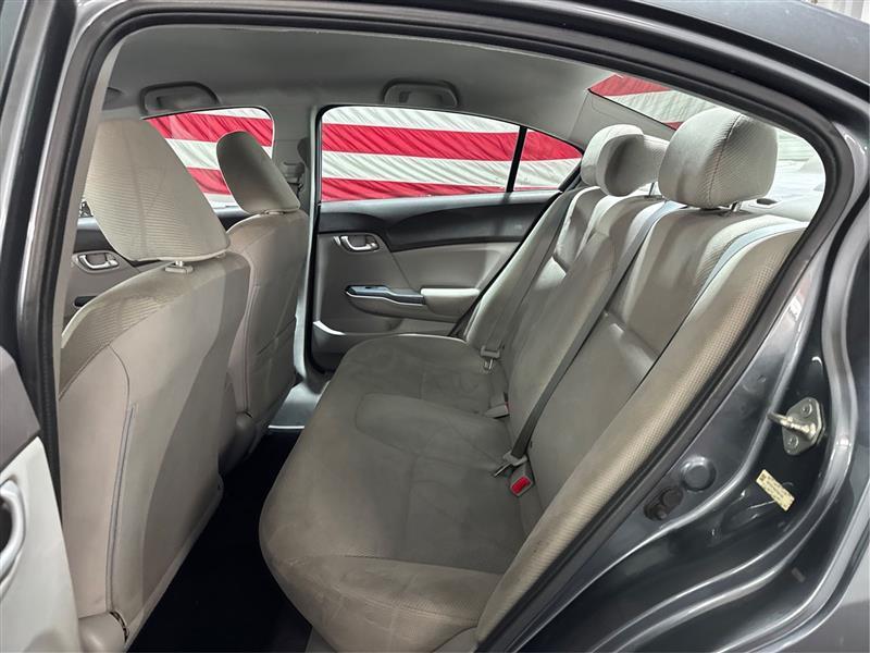Honda Civic LX Sedan 5-Speed AT 2012