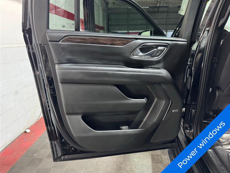 Chevrolet Suburban LT 4WD 2023