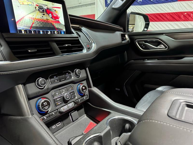 Chevrolet Suburban LT 4WD 2023