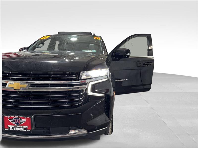 Chevrolet Suburban LT 4WD 2023