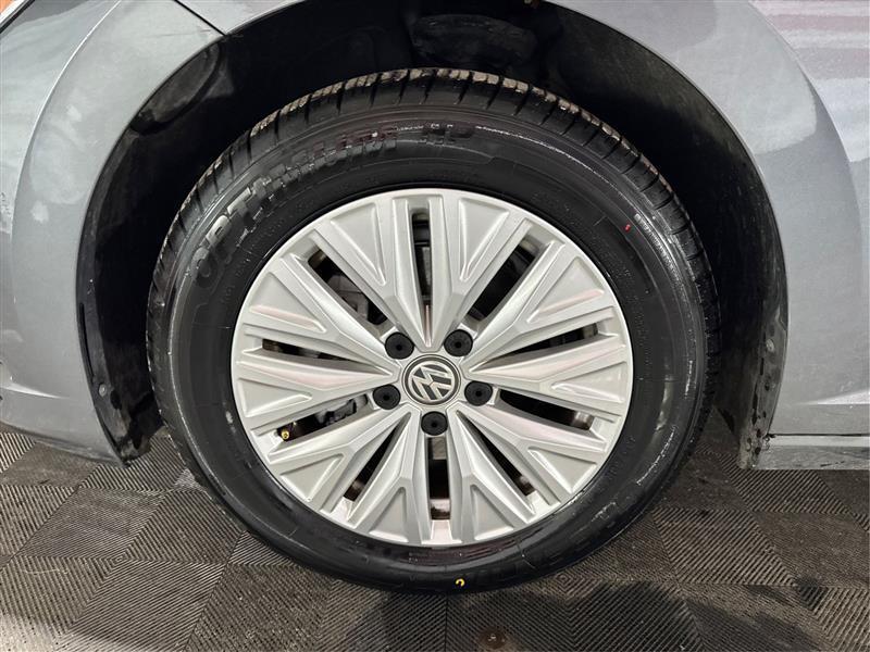 Volkswagen Jetta 1.4T S 8A 2019