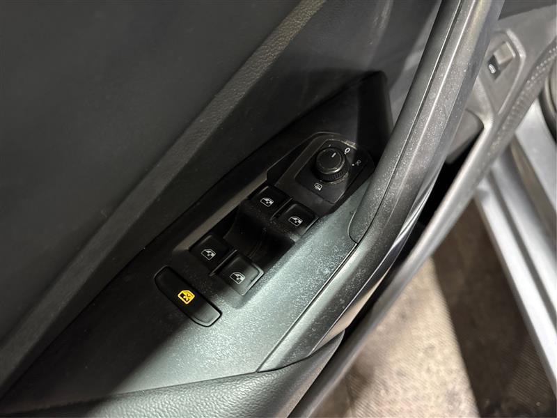 Volkswagen Jetta 1.4T S 8A 2019