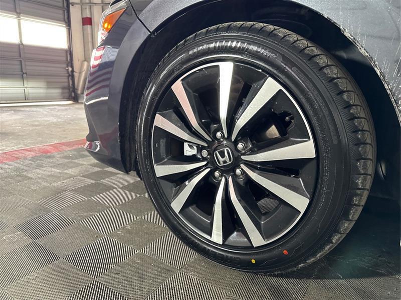 Honda Civic EX Sedan CVT 2022