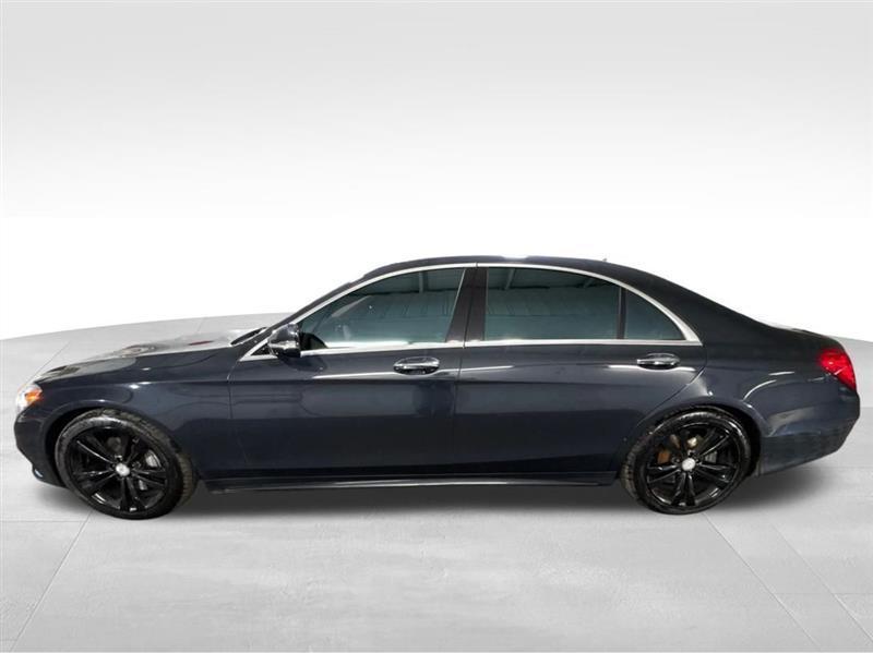 Mercedes-Benz S-Class S550 4MATIC 2016