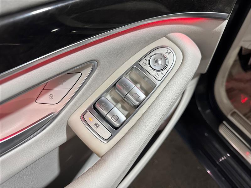 Mercedes-Benz S-Class S550 4MATIC 2016