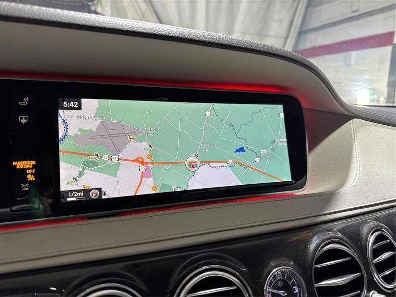 Mercedes-Benz S-Class S550 4MATIC 2016