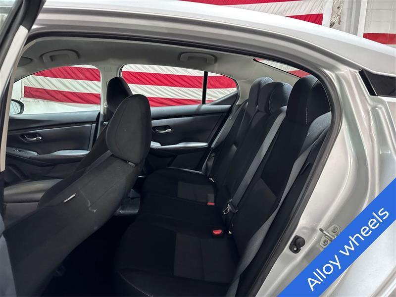 Nissan Sentra SV 2022