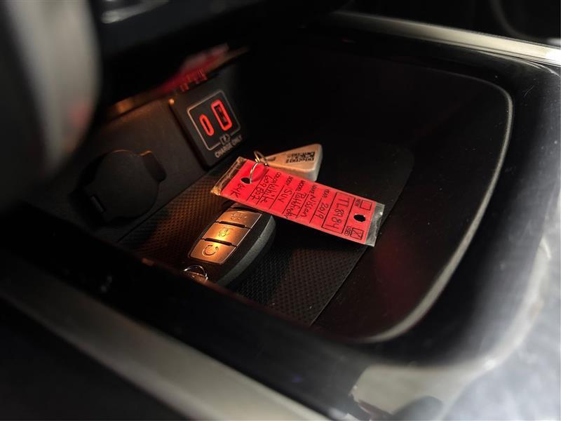 Nissan Pathfinder SV 4WD 2019