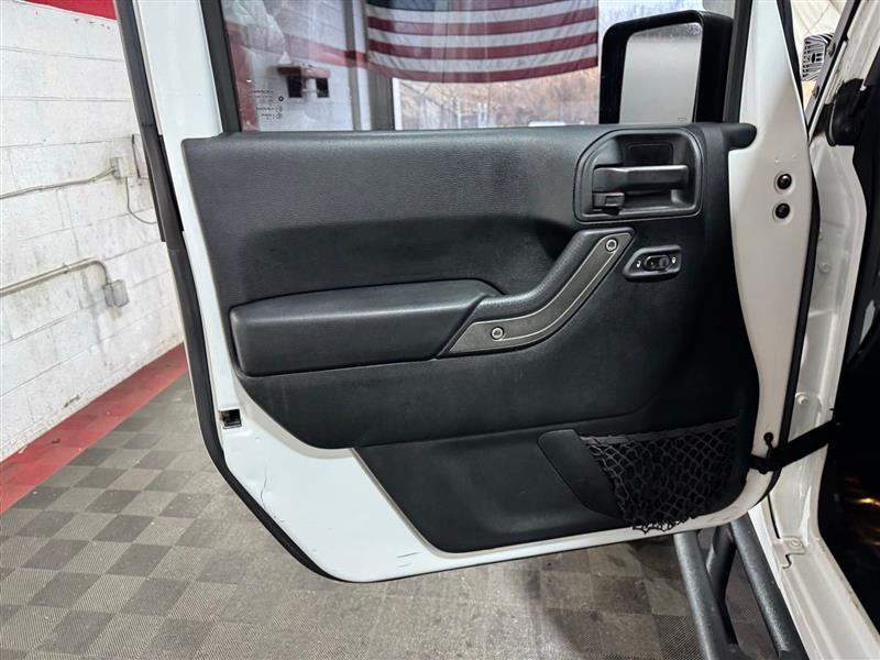 Jeep Wrangler Unlimited Sport 4WD 2017