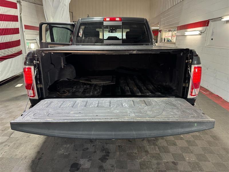 RAM 1500 Laramie Crew Cab SWB 4WD 2017