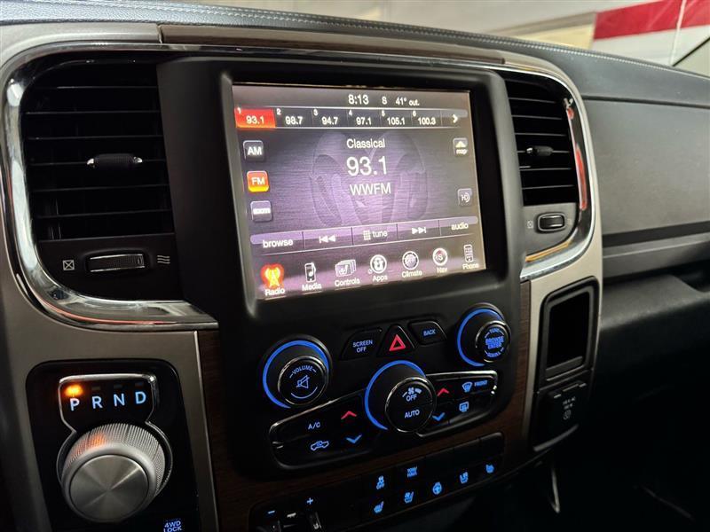 RAM 1500 Laramie Crew Cab SWB 4WD 2017