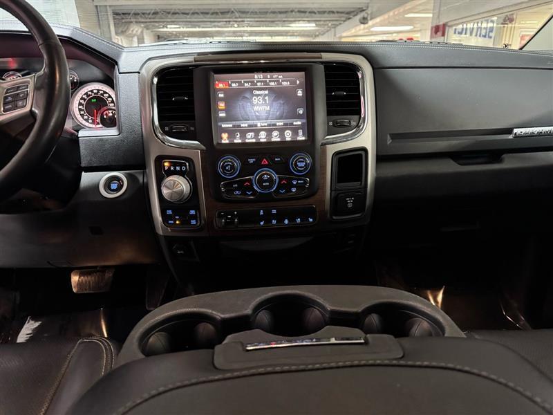 RAM 1500 Laramie Crew Cab SWB 4WD 2017