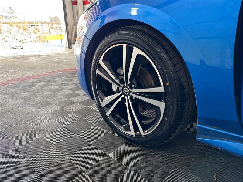 Nissan Sentra SR 2020