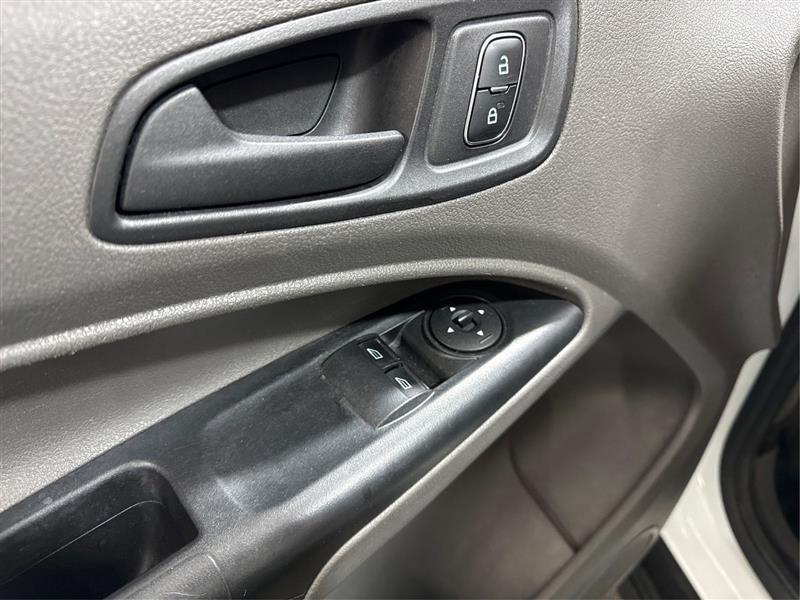 Ford Transit Connect Cargo Van XL SWB 2022