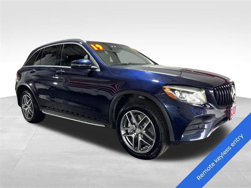 Mercedes-Benz GLC-Class GLC300 4MATIC 2019